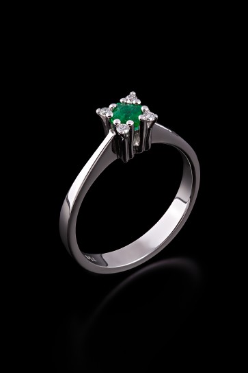 Δαχτυλίδι Κ18 Σμαραγδι