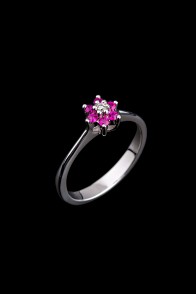 Δαχτυλίδι Κ18 Ροζέτα Rubies